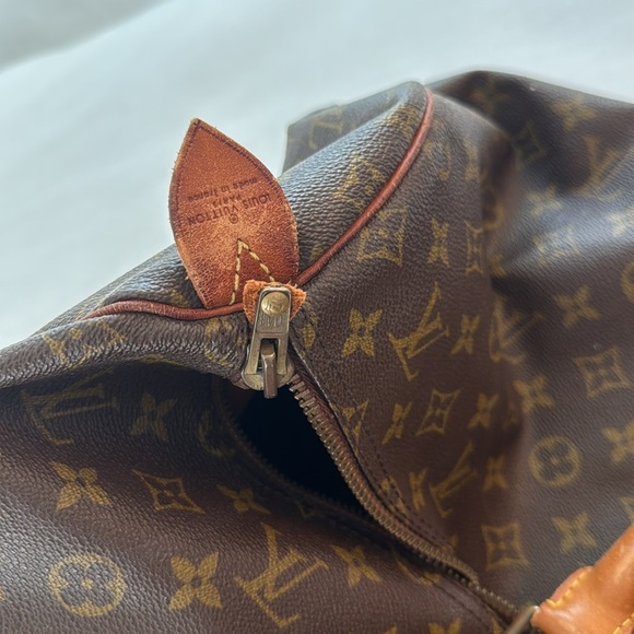 Louis Vuitton Keepall Bandouliere 55 - Picture 4 of 11